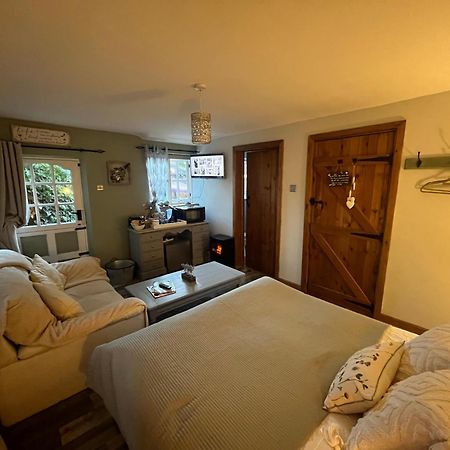 Pear Tree Cottage Shrewsbury Exteriör bild