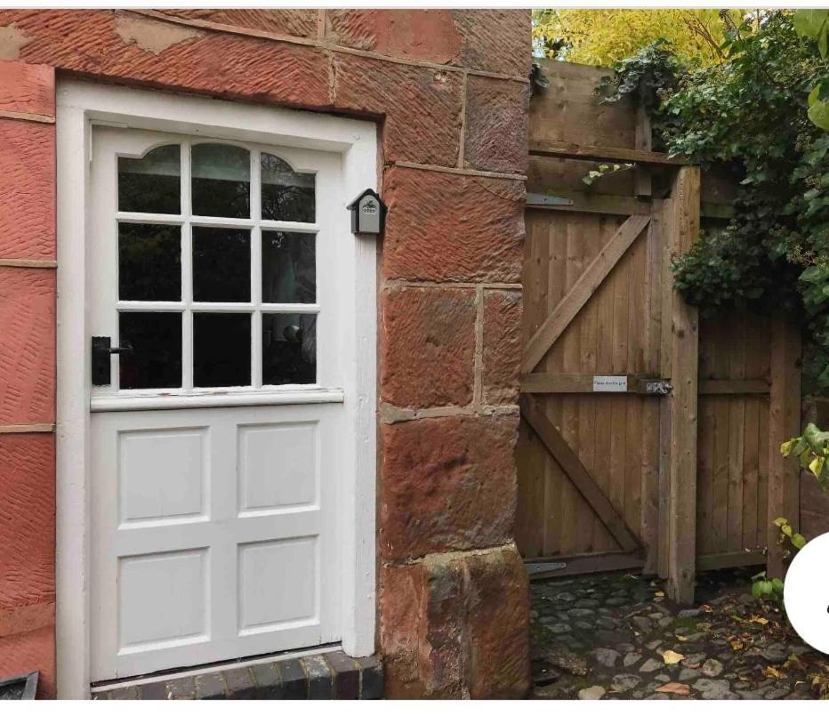 Pear Tree Cottage Shrewsbury Exteriör bild