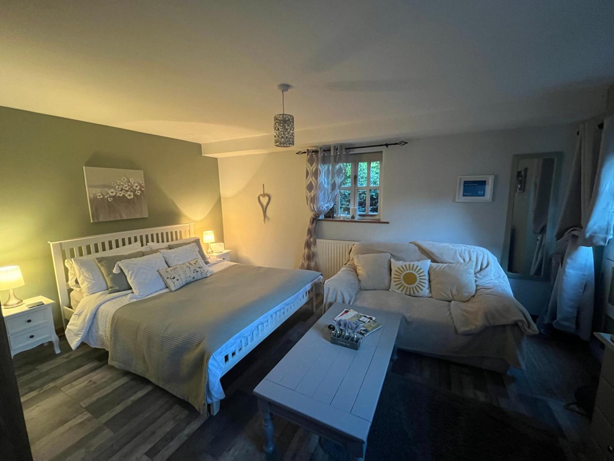 Pear Tree Cottage Shrewsbury Exteriör bild